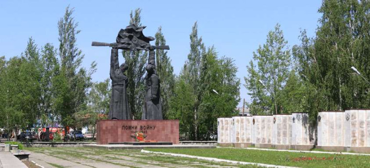 Ремонт Мемориала Славы в Алейске.